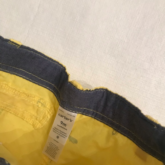Carter’s 9 month casual shorts. NWT - Picture 2 of 4